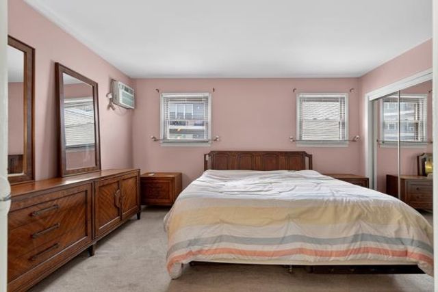 195 AVENUE A, Bayonne, NJ 07002