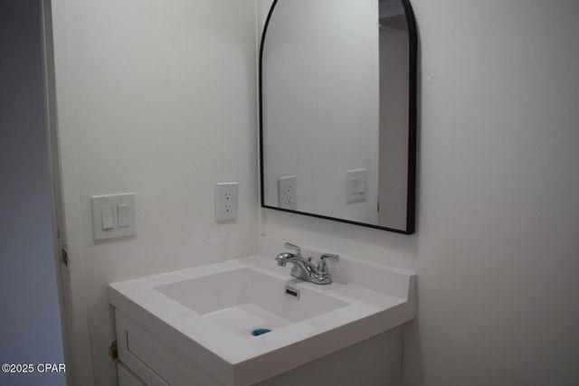 2730 E 12th Street, Panama City, FL 32401