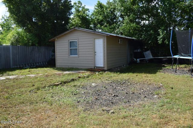 2730 E 12th Street, Panama City, FL 32401