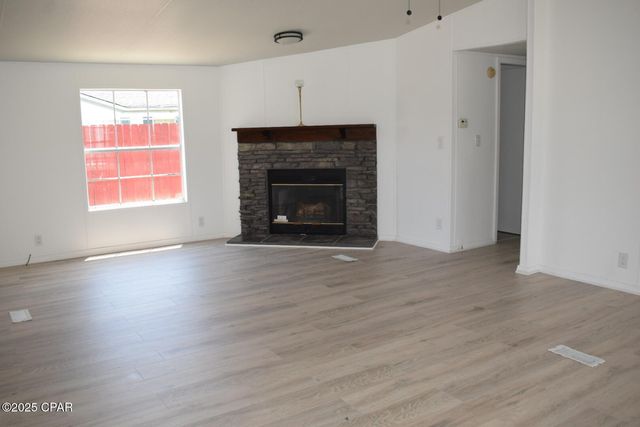 2730 E 12th Street, Panama City, FL 32401