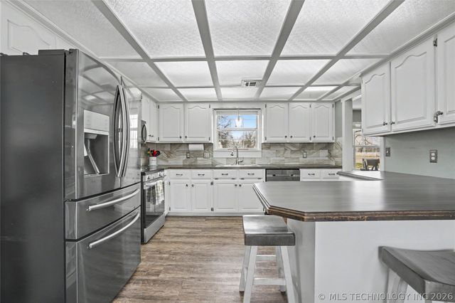 84 Southridge Drive, Pryor, OK 74361