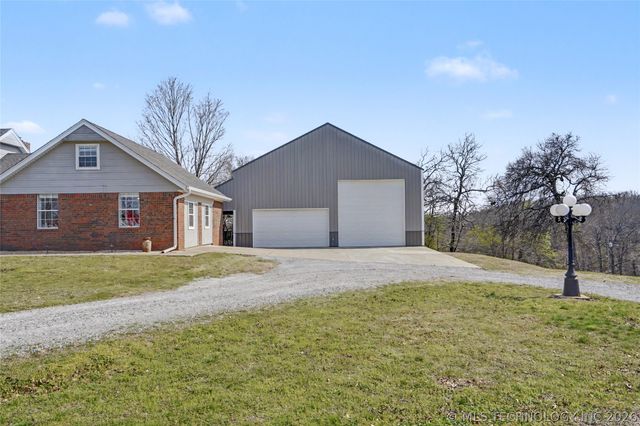 84 Southridge Drive, Pryor, OK 74361