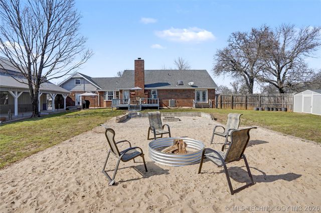 84 Southridge Drive, Pryor, OK 74361