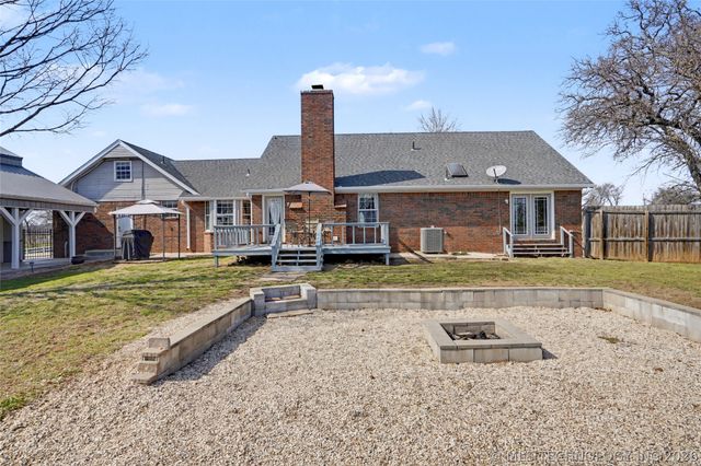 84 Southridge Drive, Pryor, OK 74361