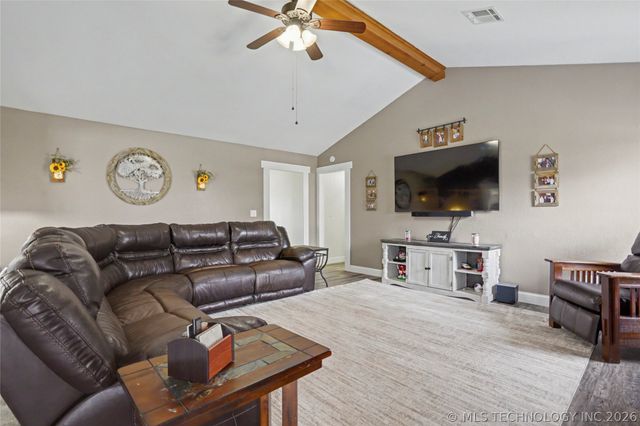 84 Southridge Drive, Pryor, OK 74361