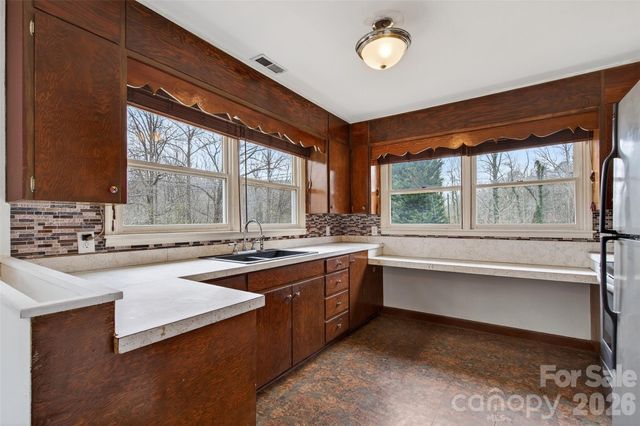 254 Wildwood Terrace, Marion, NC 28752