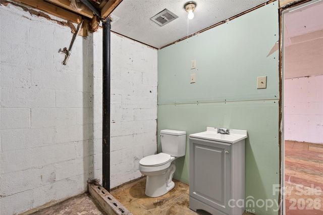 254 Wildwood Terrace, Marion, NC 28752