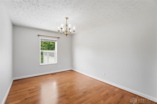 6591 Falling Leaves Court, Mason, OH 45040