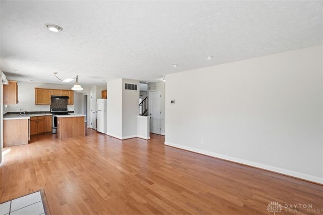 6591 Falling Leaves Court, Mason, OH 45040