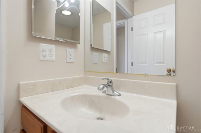 6591 Falling Leaves Court, Mason, OH 45040