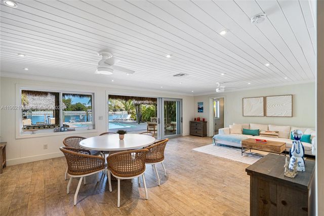 621 86th St, Miami Beach, FL 33141