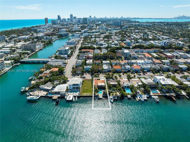 621 86th St, Miami Beach, FL 33141