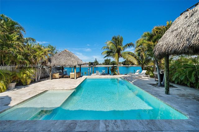 621 86th St, Miami Beach, FL 33141