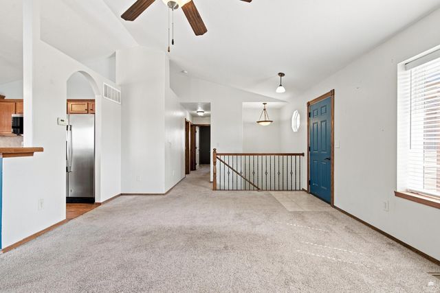 732 Fossilridge Circle, Manhattan, KS 66503