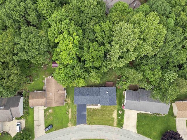 100 Foxwood Court, Lafayette, IN 47905