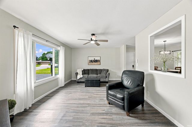 100 Foxwood Court, Lafayette, IN 47905