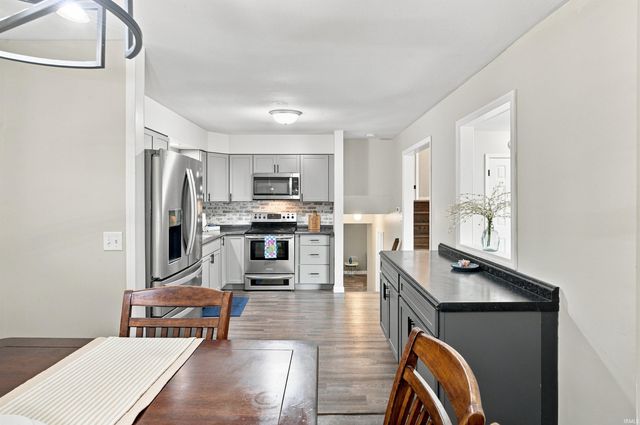 100 Foxwood Court, Lafayette, IN 47905