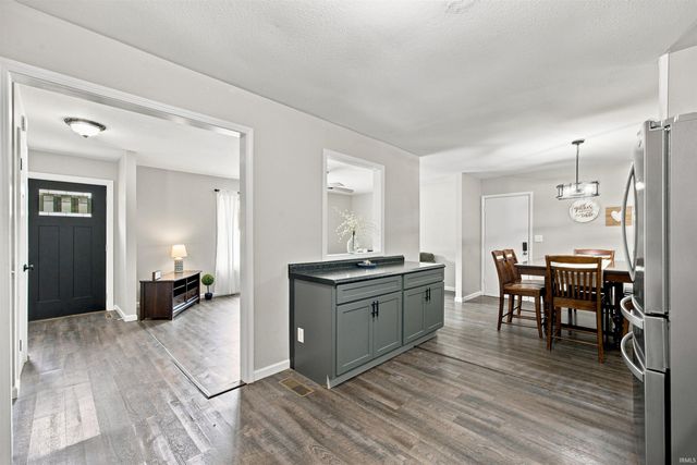 100 Foxwood Court, Lafayette, IN 47905