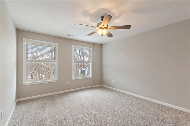 520 Foxhill Drive, 14-103, Crescent Springs, KY 41017