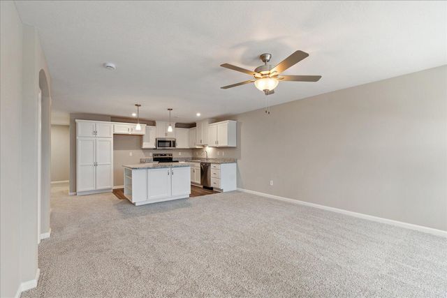 520 Foxhill Drive, 14-103, Crescent Springs, KY 41017