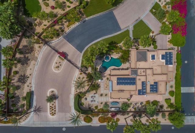 2 Dominion Court, Rancho Mirage, CA 92270