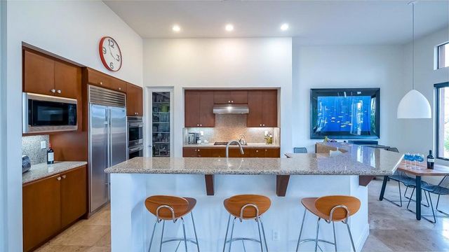 2 Dominion Court, Rancho Mirage, CA 92270