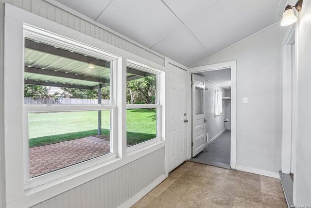 1187 MADELINE ST, New Braunfels, TX 78132