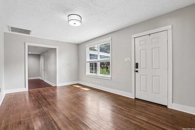 1187 MADELINE ST, New Braunfels, TX 78132