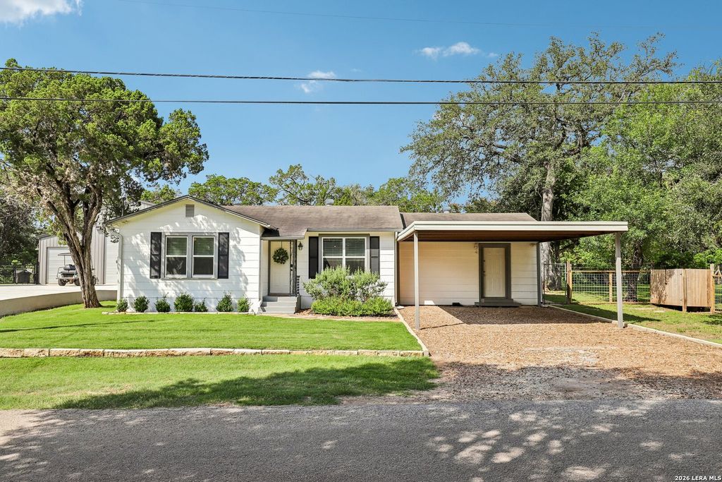 1187 MADELINE ST, New Braunfels, TX 78132