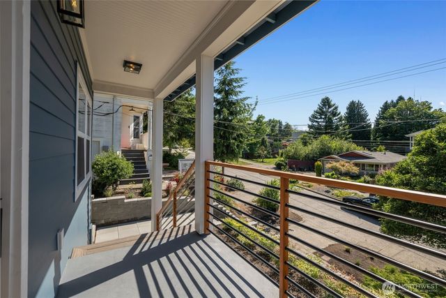 1822 31st Avenue, Seattle, WA 98122