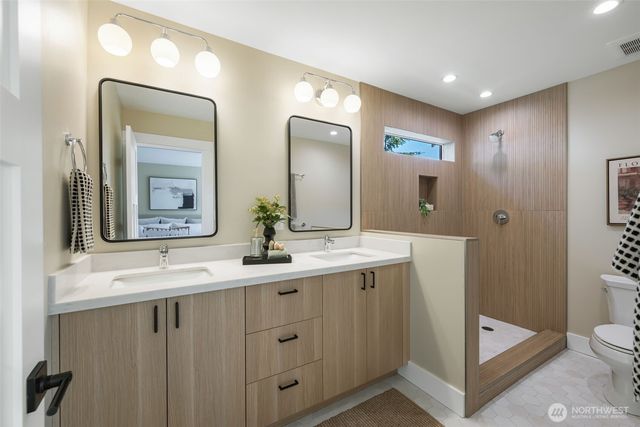 1822 31st Avenue, Seattle, WA 98122