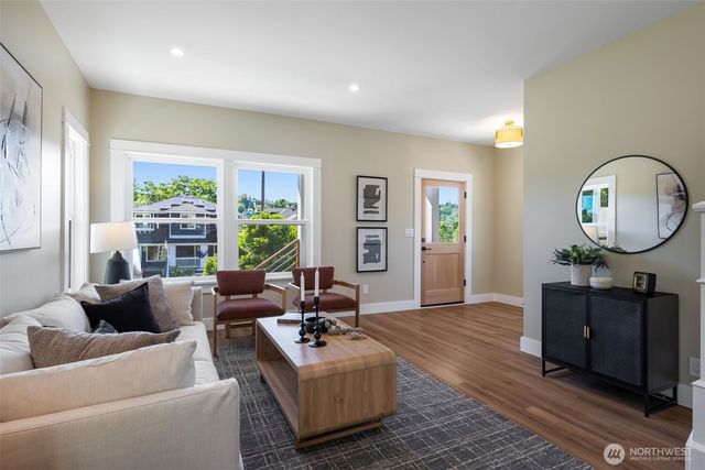 1822 31st Avenue, Seattle, WA 98122