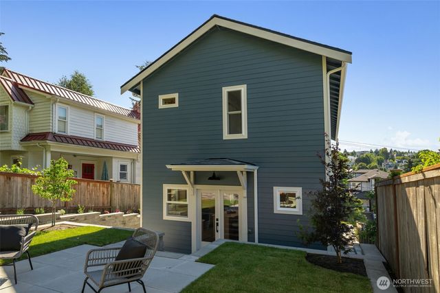 1822 31st Avenue, Seattle, WA 98122