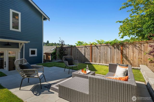 1822 31st Avenue, Seattle, WA 98122