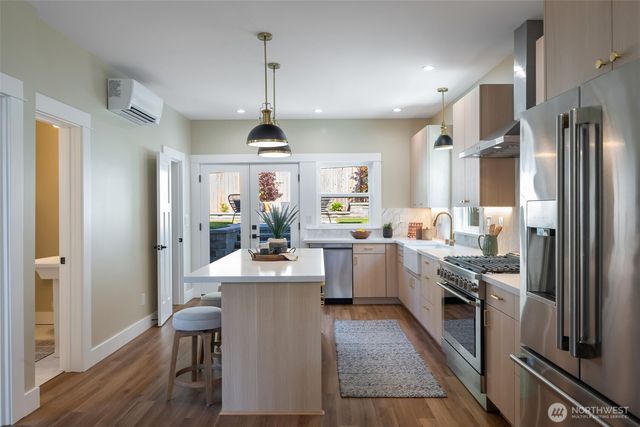 1822 31st Avenue, Seattle, WA 98122