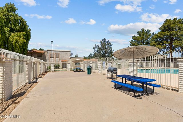 3109 W LOMA Lane, Phoenix, AZ 85051
