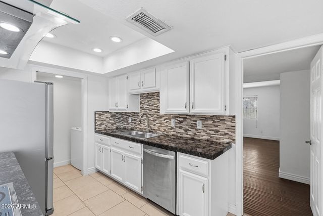 3109 W LOMA Lane, Phoenix, AZ 85051