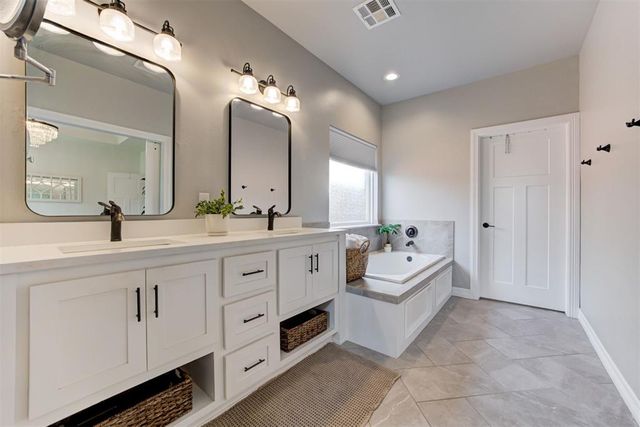 8420 NW 134th Street, Oklahoma City, OK 73142
