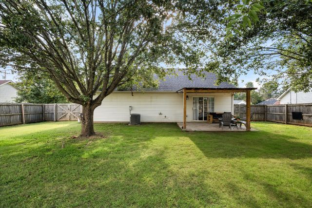 416 Barking Dr, Smyrna, TN 37167