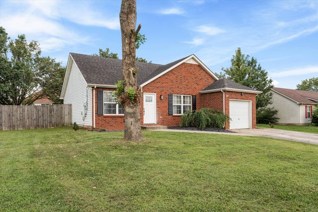 416 Barking Dr, Smyrna, TN 37167