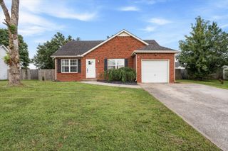 416 Barking Dr, Smyrna, TN 37167
