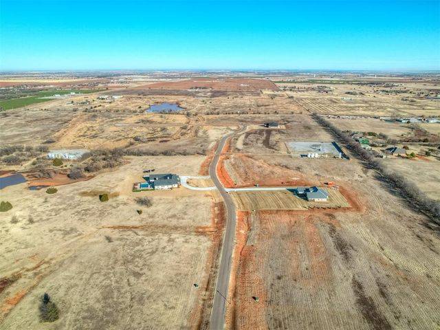 21200 Rush Creek Road, Edmond, OK 73025