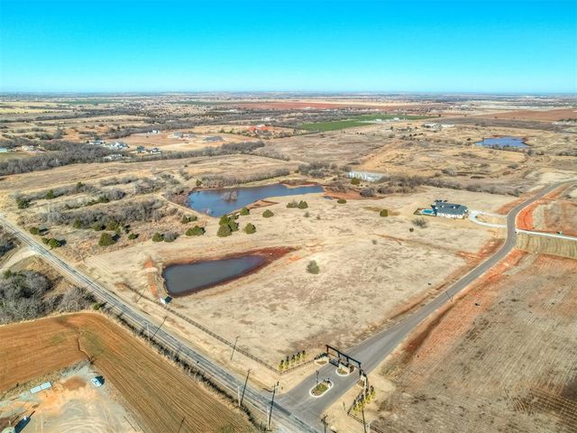 21200 Rush Creek Road, Edmond, OK 73025