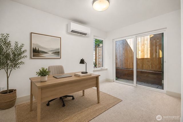 1255 NE 100th Street, Seattle, WA 98125