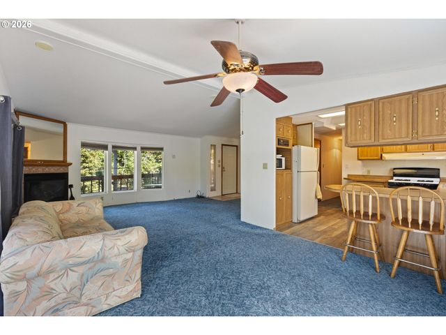508 GAEL Ln, Myrtle Creek, OR 97457