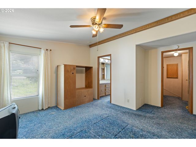 508 GAEL Ln, Myrtle Creek, OR 97457