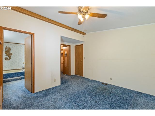 508 GAEL Ln, Myrtle Creek, OR 97457