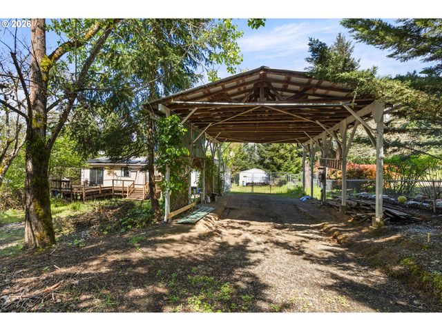 508 GAEL Ln, Myrtle Creek, OR 97457