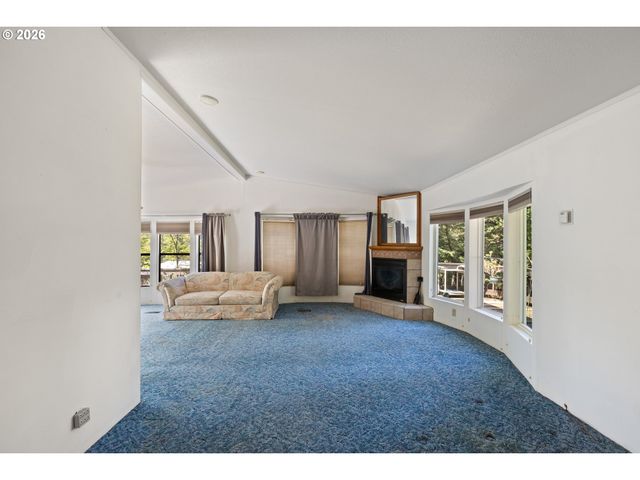 508 GAEL Ln, Myrtle Creek, OR 97457