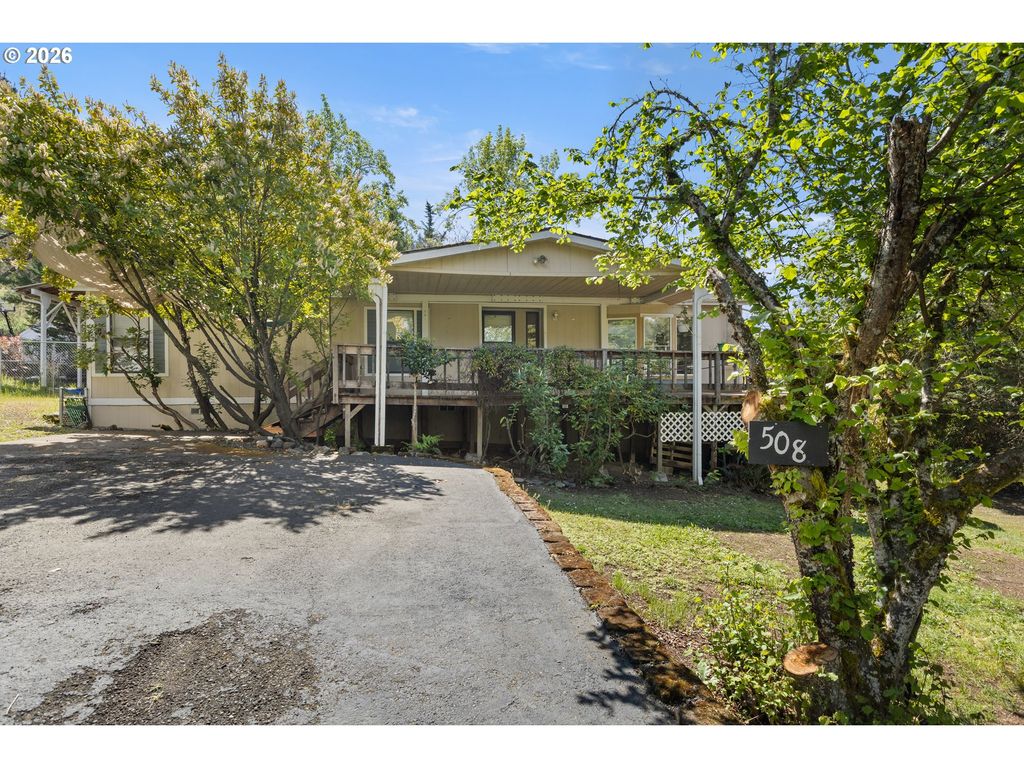 508 GAEL Ln, Myrtle Creek, OR 97457